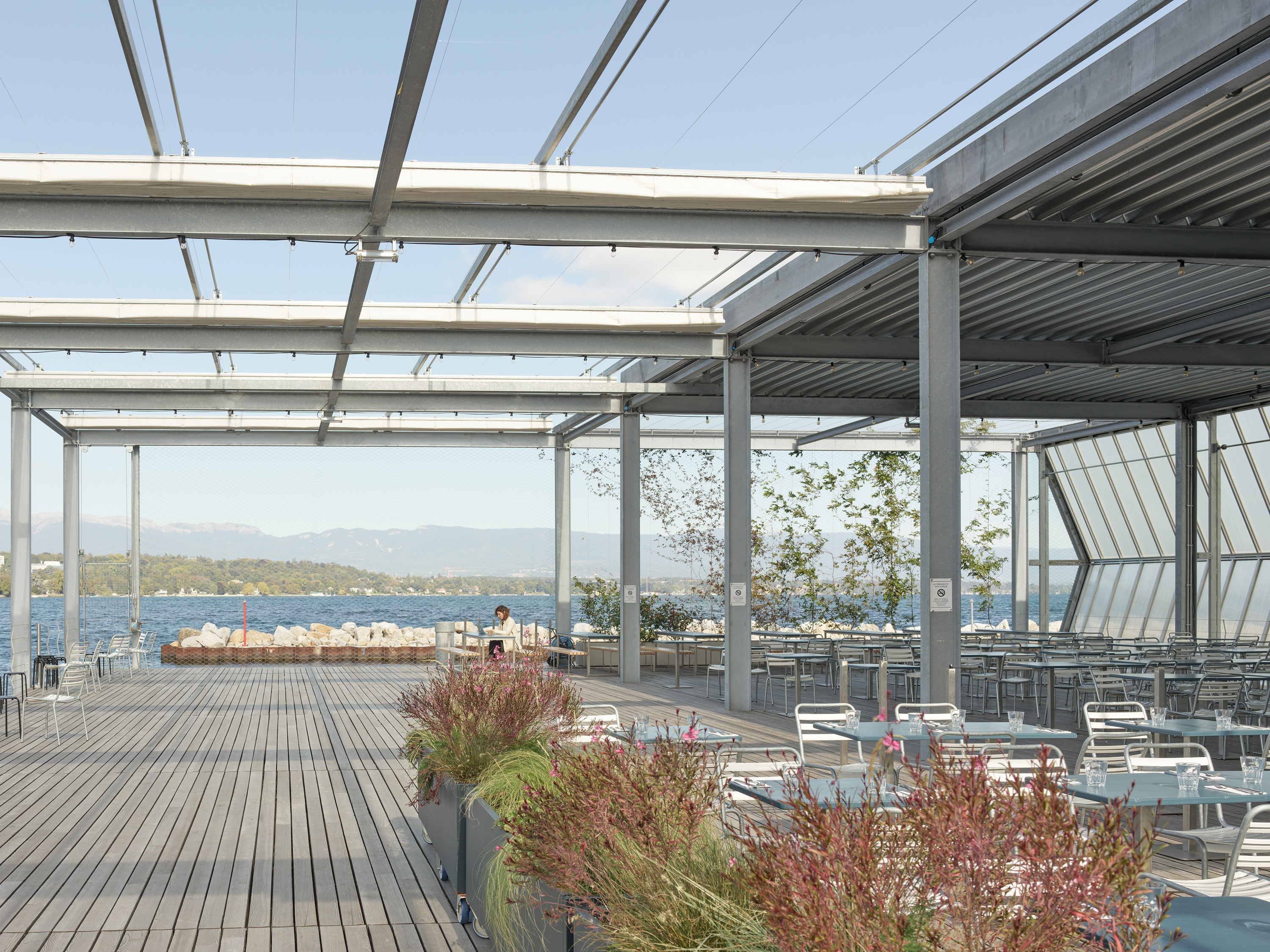 Ahp0061 AIQ4 012568 J3